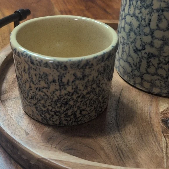 Roseville Pottery Spongeware crocks - Picture 2 of 7